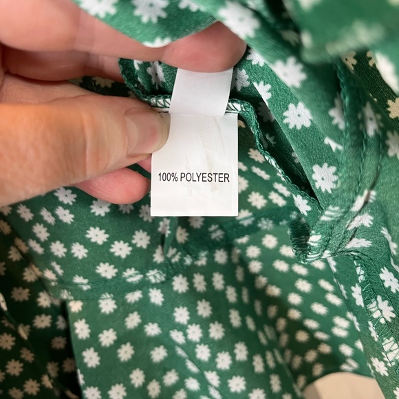 Shein green floral wrap - Picture 4 of 6